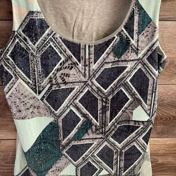 Coldwater Creek Tank Style Top, Size L 14, Sequined Front, Beautiful Design - Picture 2 of 6